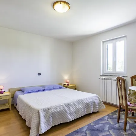 Apartment Guido