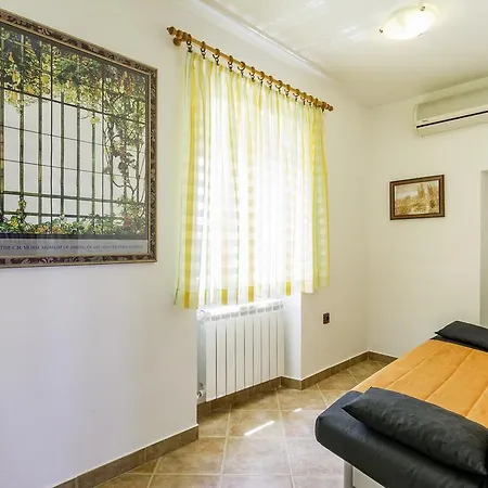Apartment Guido